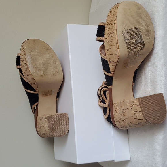 Platform Cork & Crochet Design Shoes by Kate & Mel - Picture 5 of 6